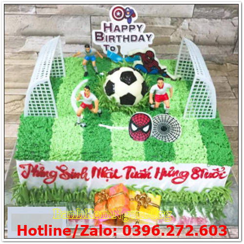 Bánh gato sinh nhật mô hình sân bóng đá